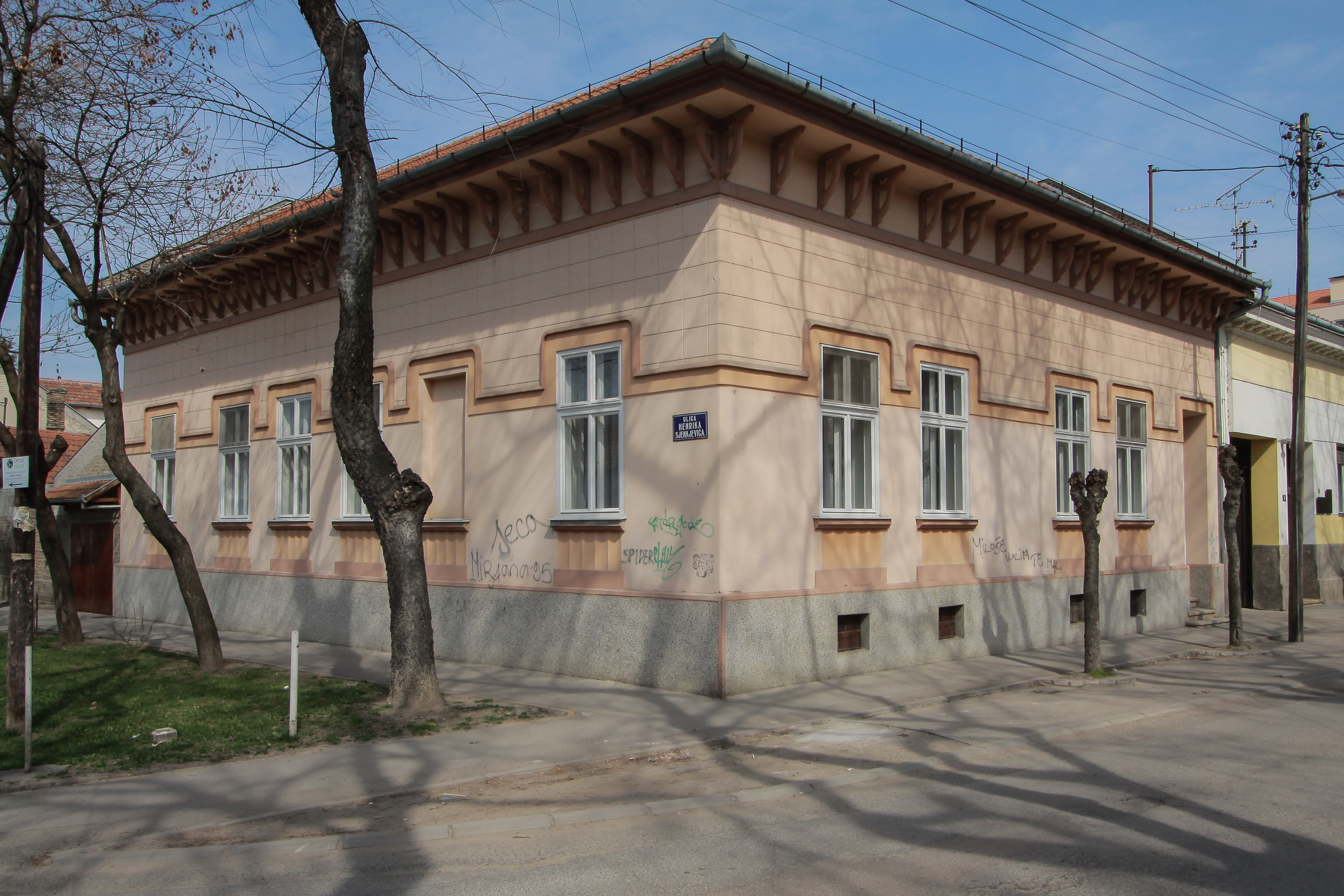 Váczy József family building, Subotica